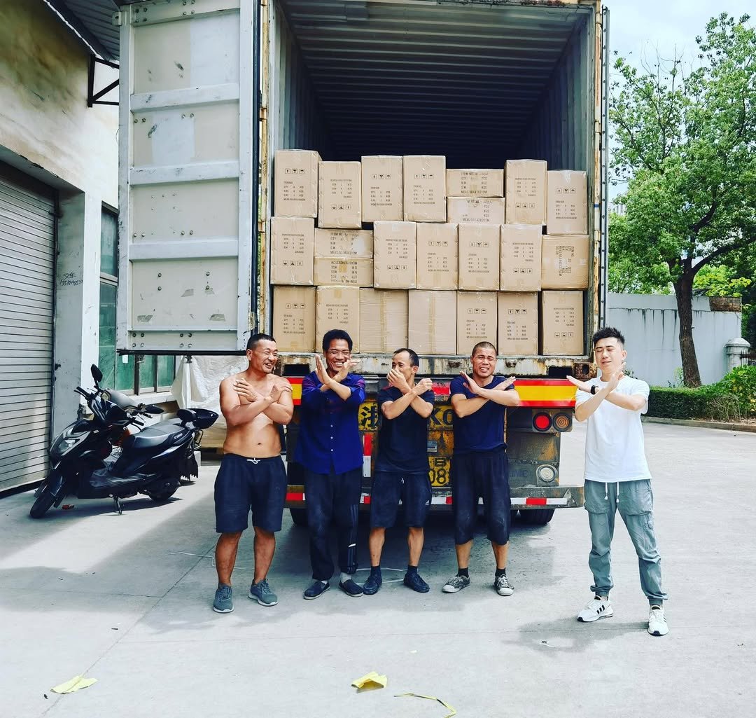 Zarpe contenedor cliente desde Shanghai
